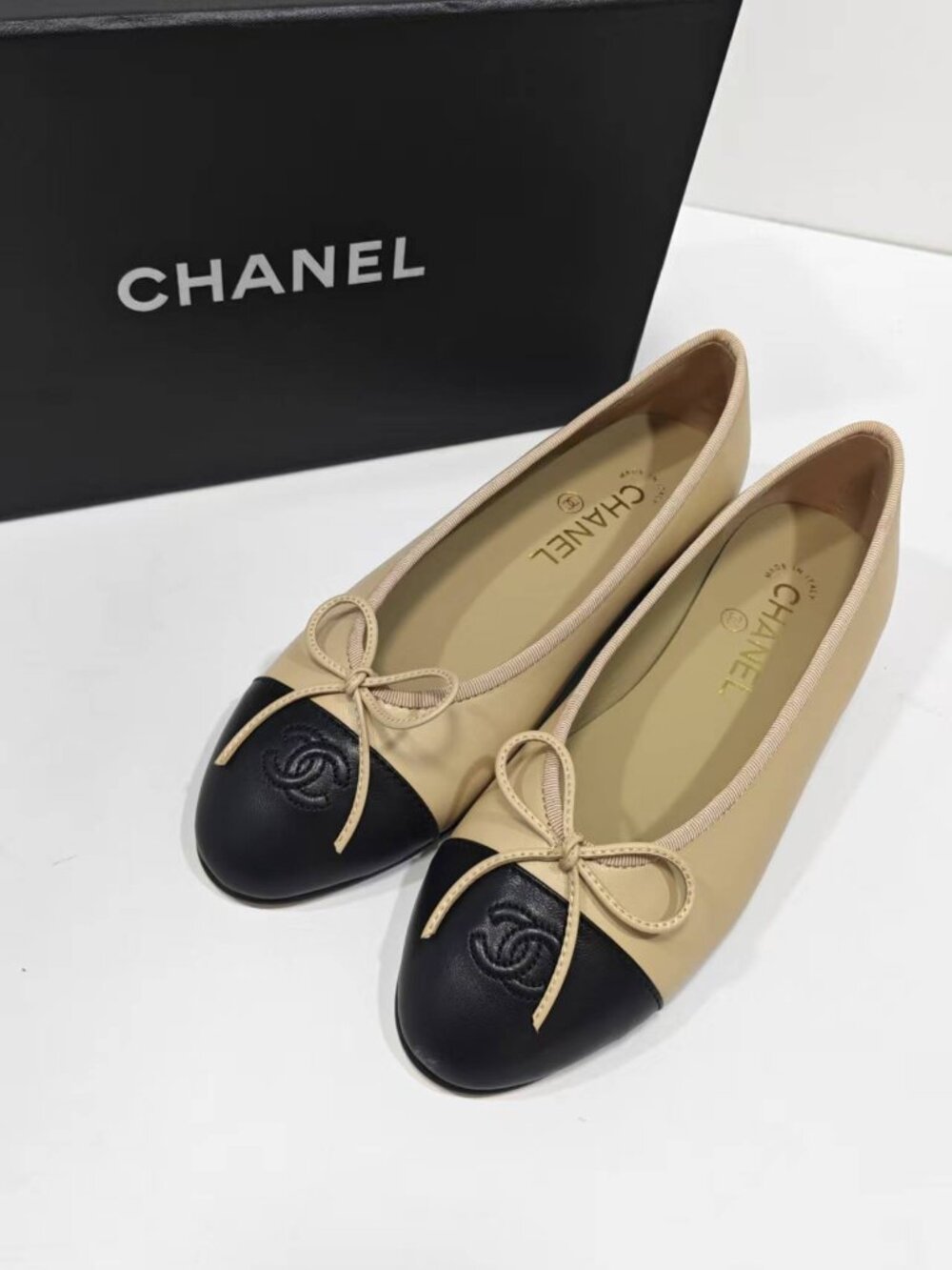 Chanel Women's Authentic Loafers